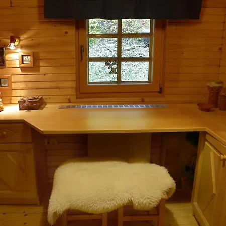 Charming Rogla Hudinja