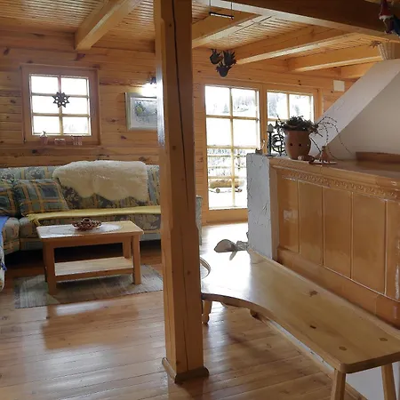 Alpstuga Charming Rogla Hudinja