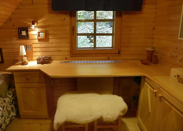 Charming Rogla Hudinja